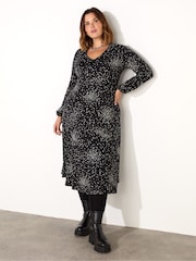 Live Unlimited Black Petite Curve Heart Print Gathered V-Neck Jersey Dress - Image 1 of 4