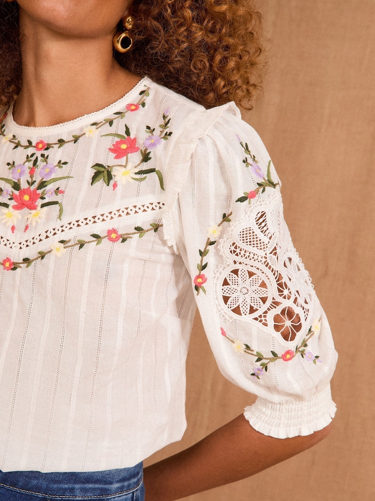 Love & Roses Ivory Petite Crew Neck Crochet Insert Embroidered 3/4 Sleeve Blouse - Image 2 of 4