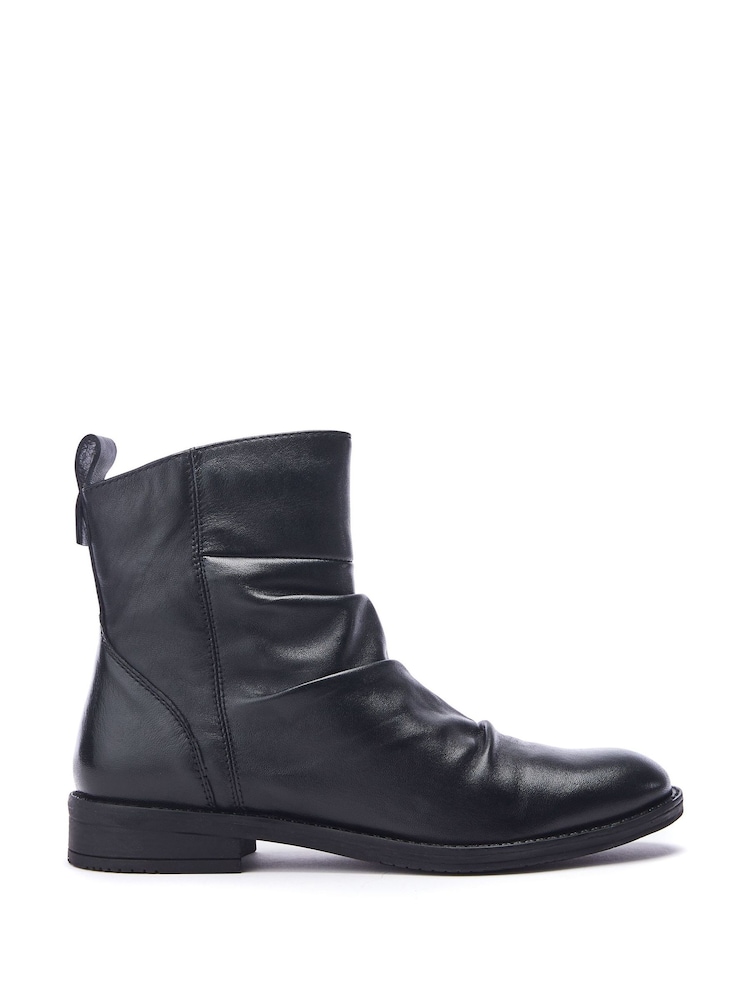 Moda in Pelle Brandish Slim Sole Leather Ankle Black Boots With Rouching - Image 1 of 4