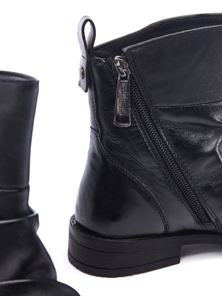 Moda in Pelle Brandish Slim Sole Leather Ankle Black Boots With Rouching - Image 4 of 4