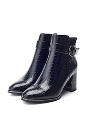Moda in Pelle Paeden Trim Detail Ankle Boots - Image 2 of 4