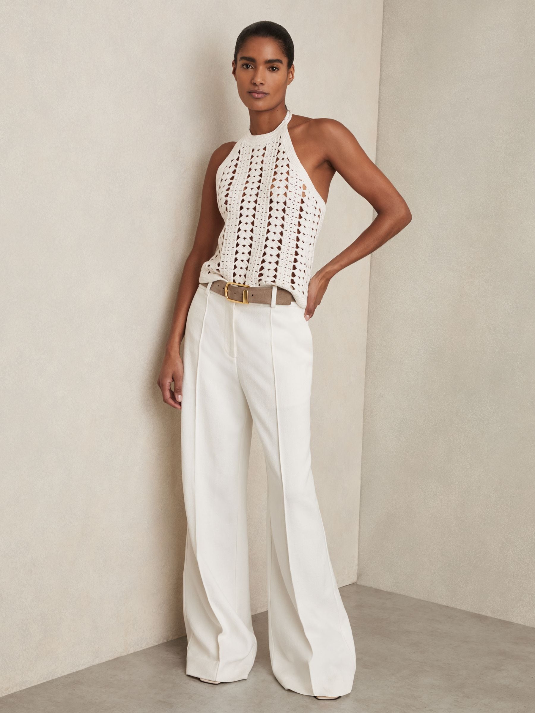 【海外限定】REISSベスト☆Cally Crochet Halterneck 100% Cotto Buy Reiss White Cally Cotton Crochet Halterneck Vest Top
