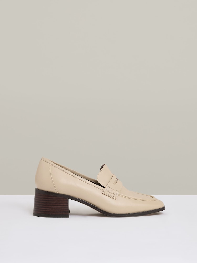 Off White - Usnjeni mokasini s široko peto Reiss Heidi Penny - Slika 1 iz 5