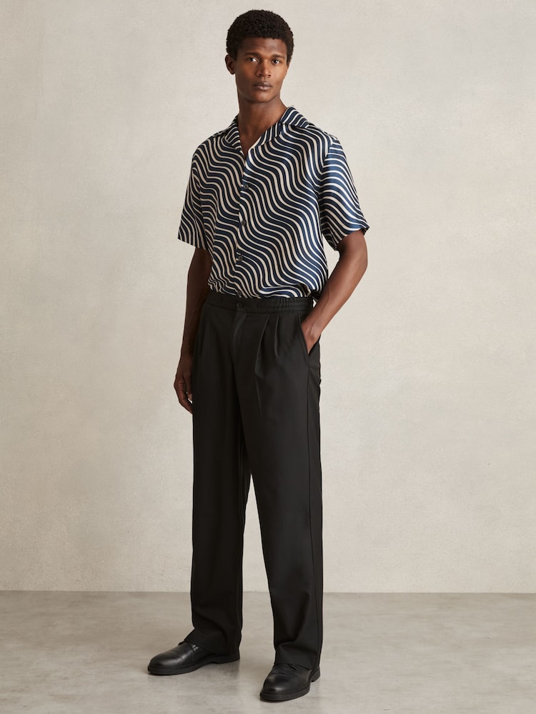Reiss Navy/ Off White Carbello Wave-Print Cuban-Collar Shirt - Image 1 of 6