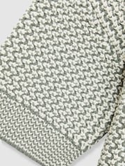 Reiss Oliver Chunky-Knit Open-Collar Polo Shirt - Bild 6 von 6