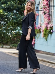 Sosandar Black Tailored Blazer With Leopard Print Lining - Image 3 of 4
