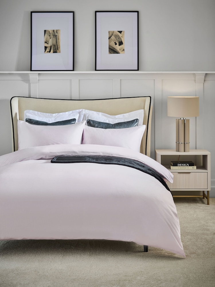 Lilac Purple 400 Thread Count 100% Egyptian Cotton Sateen Luxury Duvet Cover and Pillowcase Set - Image 1 of 4
