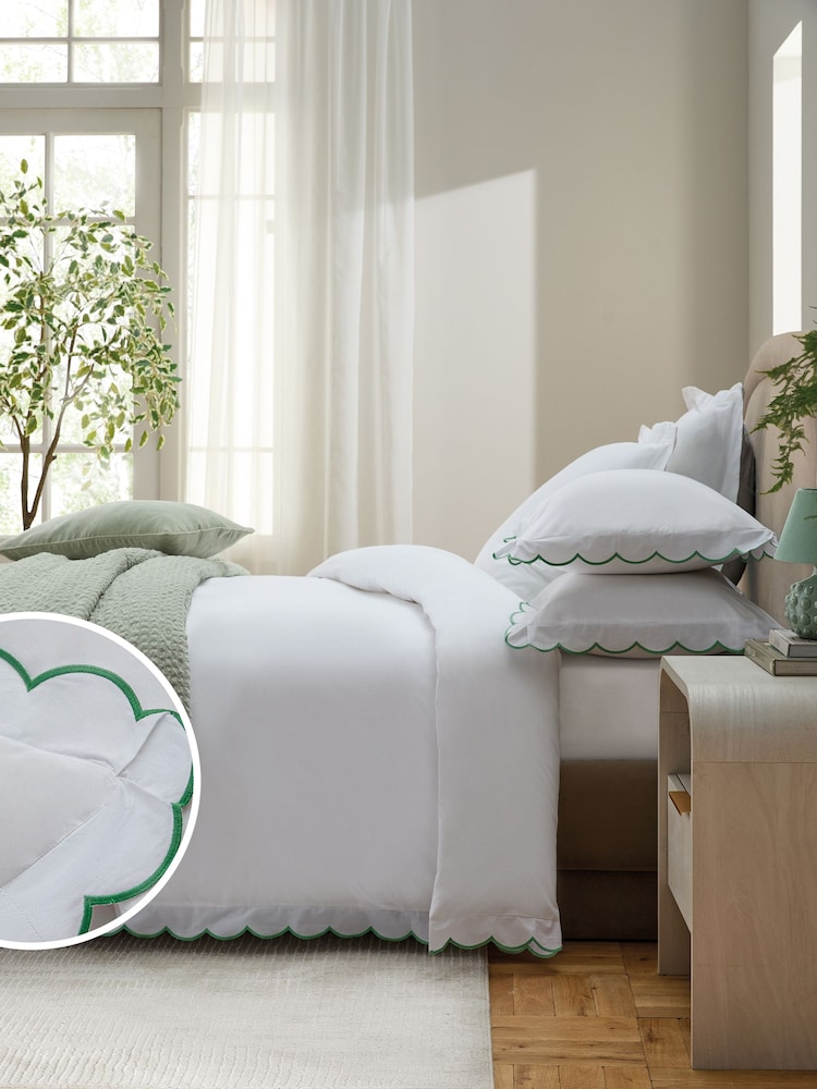White and Green 200 Thread Count Scallop Duvet Cover and Pillowcase Set - Image 1 of 3 White and Green 200 Thread Count Scallop Duvet Cover and Pillowcase Set - Image 1 of 3