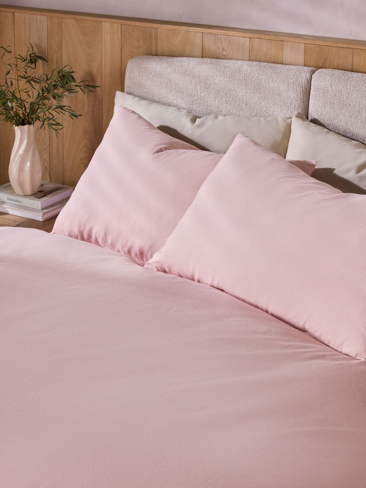 Light Pink Brushed Supersoft Cotton Duvet Cover And Pillowcase Set - Image 2 of 5 Light Pink Brushed Supersoft Cotton Duvet Cover And Pillowcase Set - Image 2 of 5