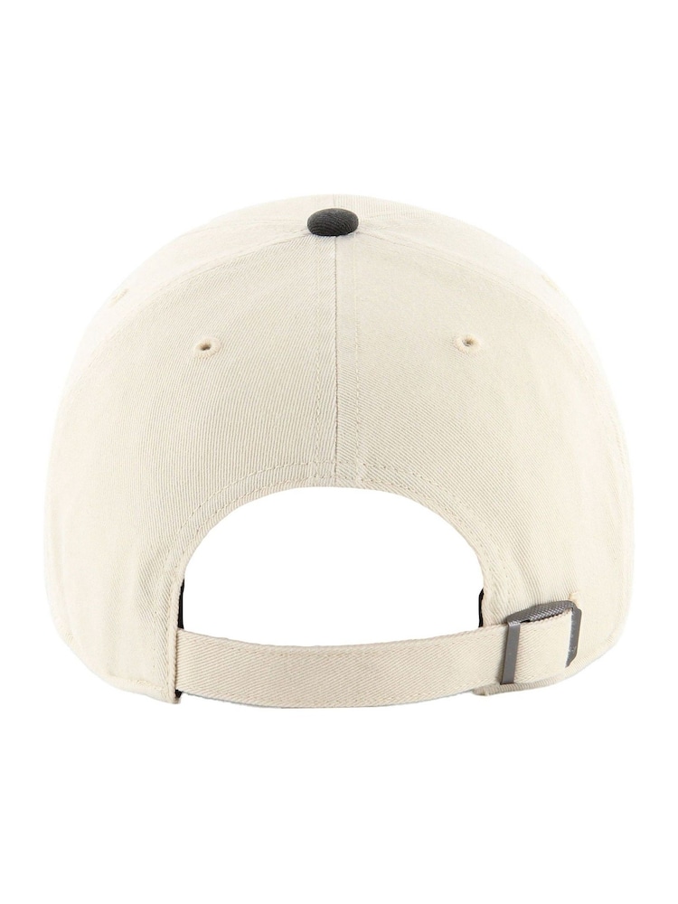 Fanatics MLB Chicago Sox Base 100% Cotton Runner Sure Shot '47 Clean Up White Cap - Image 2 of 3
