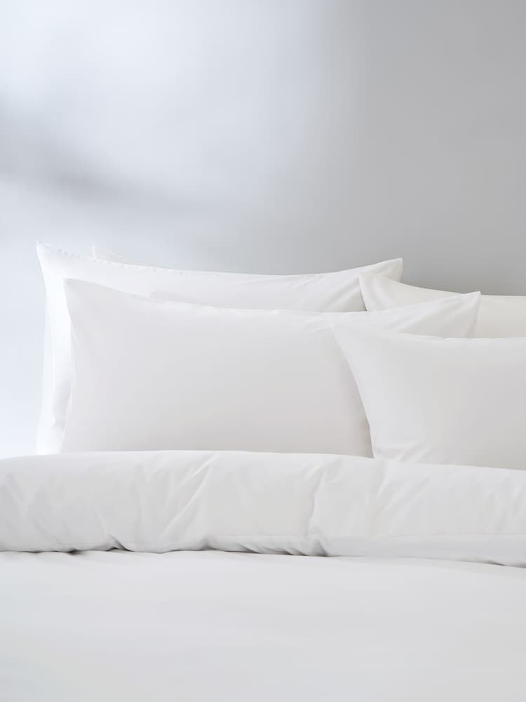 White Non Iron Simply Soft Microfibre Duvet Cover and Pillowcase Set - Image 2 of 4