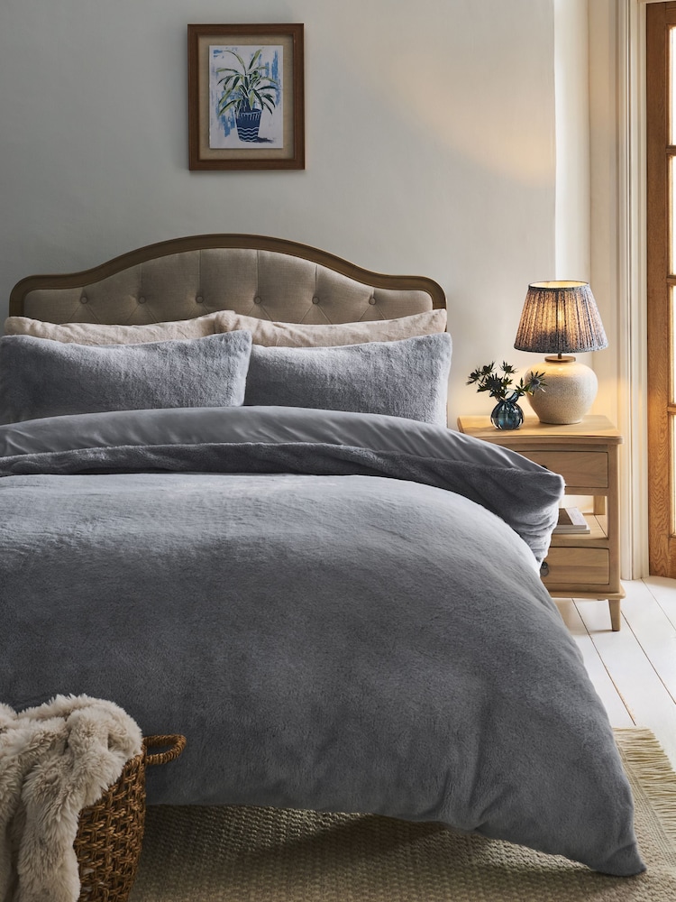 Pale Blue Plush Faux Fur Duvet Cover and Pillowcase Set - Image 2 of 5 Pale Blue Plush Faux Fur Duvet Cover and Pillowcase Set - Image 2 of 5