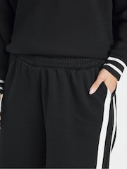 Yours Curve Black Side Stripe Wide Leg Joggers - Image 4 of 5