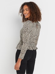 M&Co Shirred Waist Peplum Top - Imagen 3 de 5