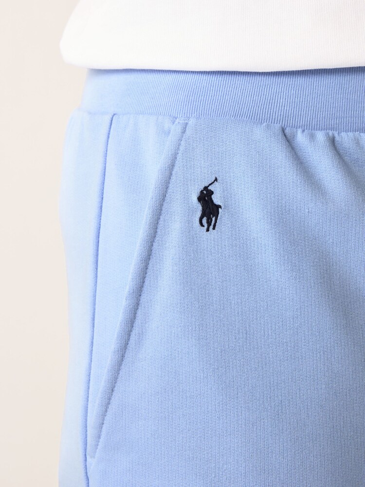 Albastru deschis - Pantaloni scurți din jerseu stretch cu logo și dungi Polo Ralph Lauren - Imaginea 3 din 3 Albastru deschis - Pantaloni scurți din jerseu stretch cu logo și dungi Polo Ralph Lauren - Imaginea 3 din 3