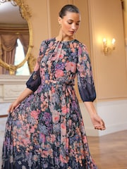 Love & Roses Printed Crew Neck Pleated 3/4 Sleeves Midi Dress - Image 2 de 4