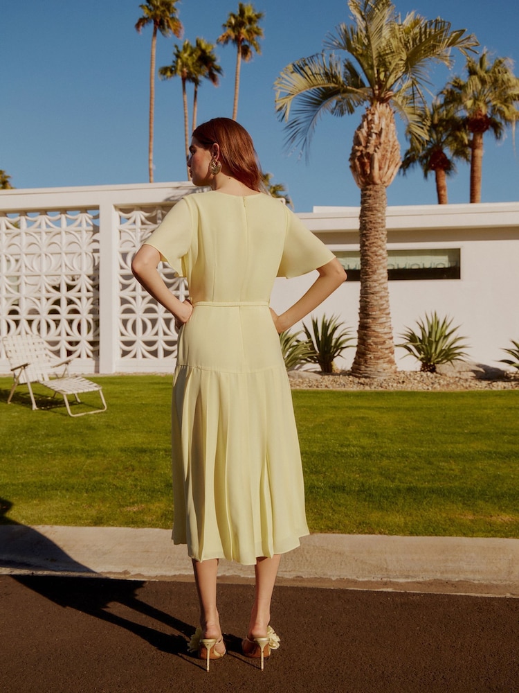 Friends Like These Buttermilk Yellow Sleeveless Drop Pleated Waist Midi Dress - Image 5 of 5