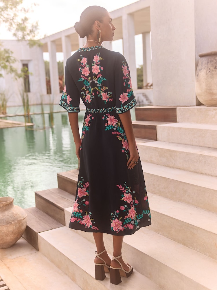 V&A I Love & Roses Black Floral Printed V-Neck Short Sleeve Midi Dress - Image 3 of 4
