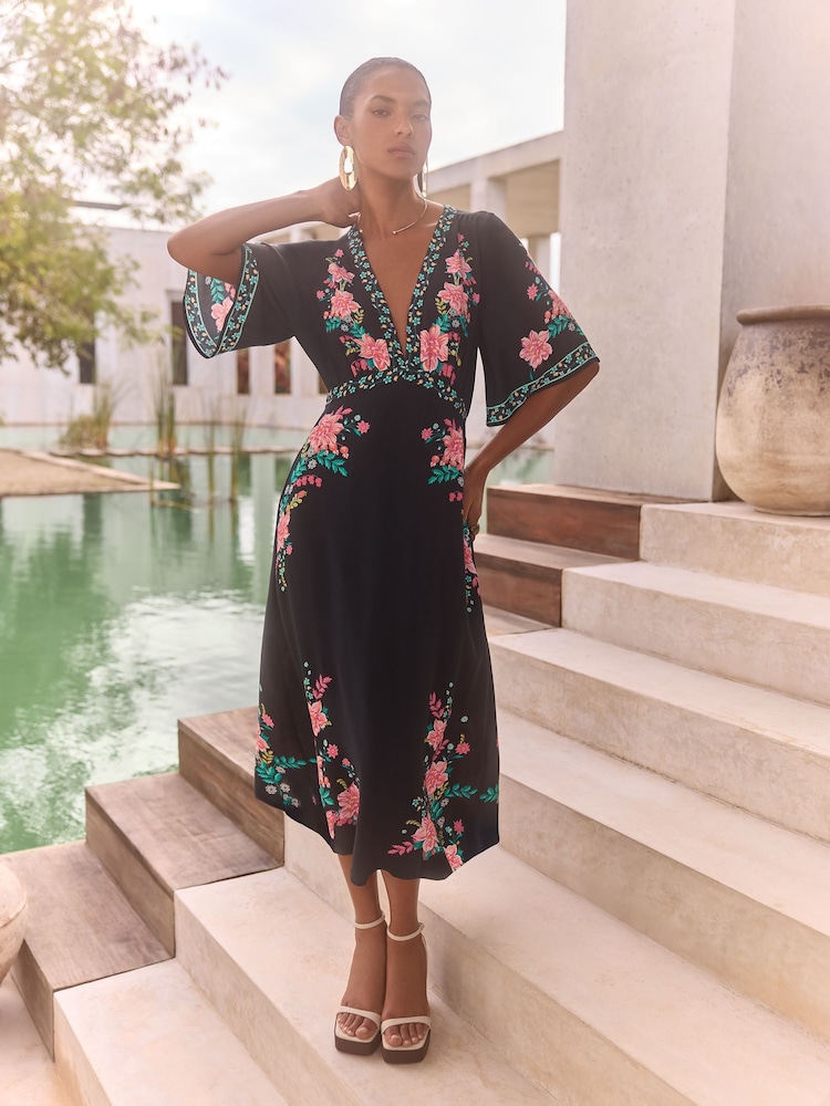 V&A I Love & Roses Black Floral Printed V-Neck Short Sleeve Midi Dress - Image 4 of 4