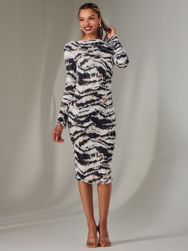Jolie Moi Black Long Sleeve Textured Midi Dress - Image 6 of 6