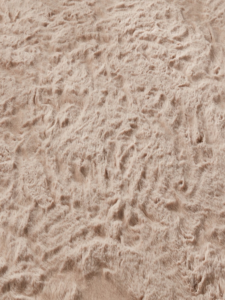 Origin Rug Collection. Brown Washable Faux Fur Rug - Image 6 of 6