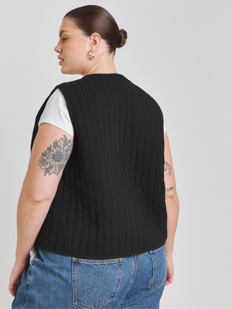 Simply Be Black 100% Cotton Bow Tie front Quilted Gilet - Image 2 of 4