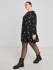 Simply Be Black Supersoft Tiered Smock Dress - Image 3 of 4