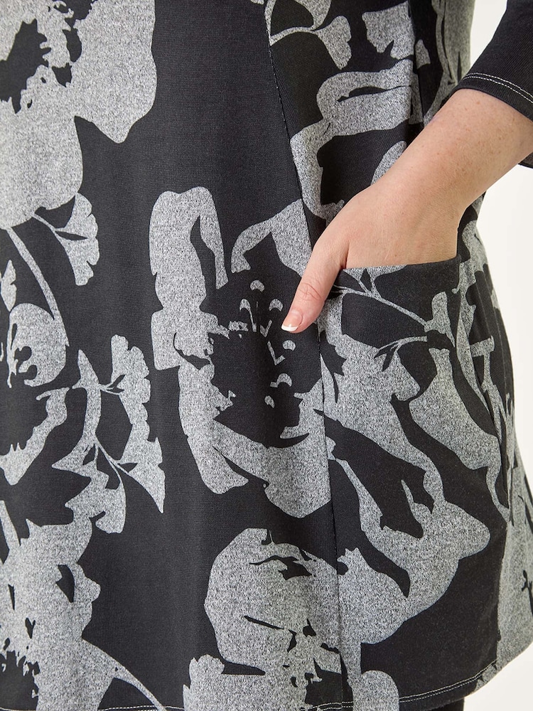 Roman Grey Curve Floral Print Pocket Tunic Top - Image 5 of 5