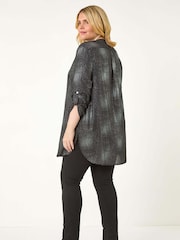 Roman Metallic Curve Abstract Print V-Neck Button Top - Image 3 of 5