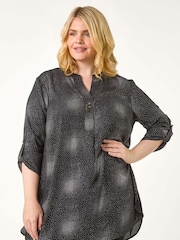 Roman Metallic Curve Abstract Print V-Neck Button Top - Image 4 of 5