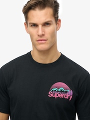 Schwarz - Superdry Core Logo Great Outdoor Back Print T-Shirt - Bild 4 von 5