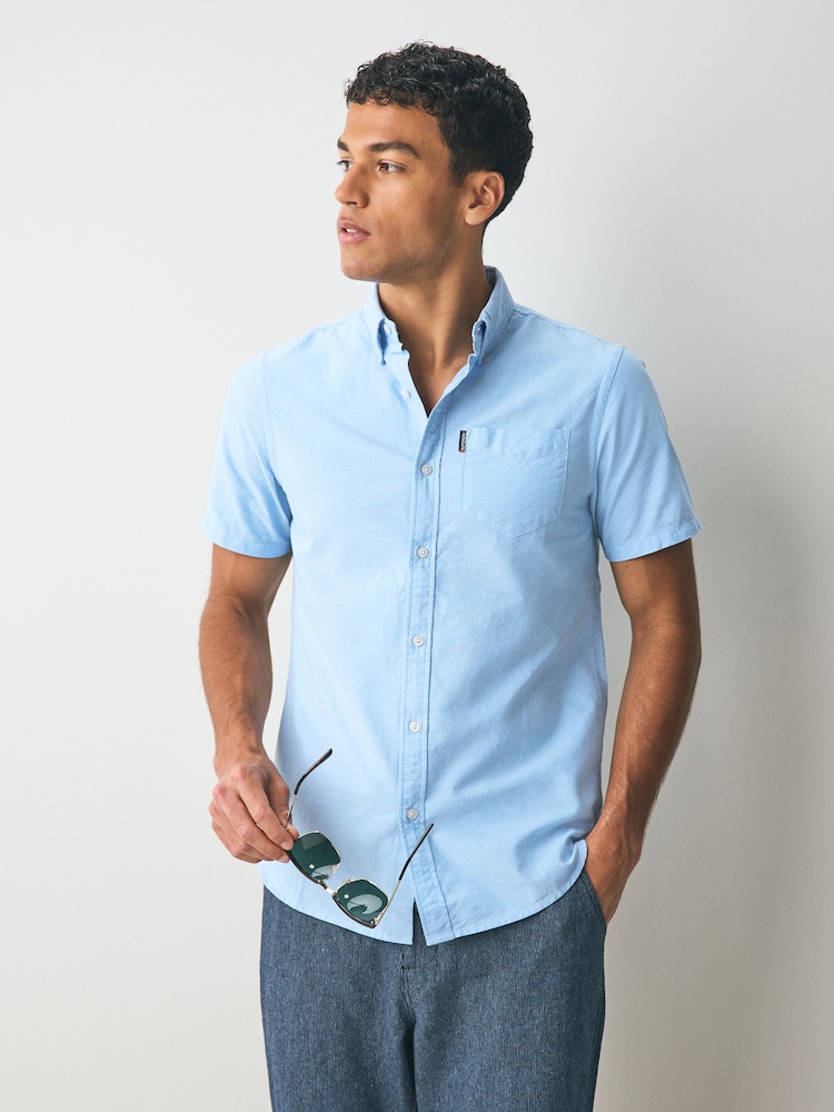 Superdry sky Blue Oxford Short Sleeve 100% Cotton Shirt - Image 1 of 8 Superdry sky Blue Oxford Short Sleeve 100% Cotton Shirt - Image 1 of 8