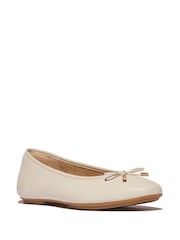 FitFlop Delicato Bow Soft Leather Ballet Flats - Image 3 of 5