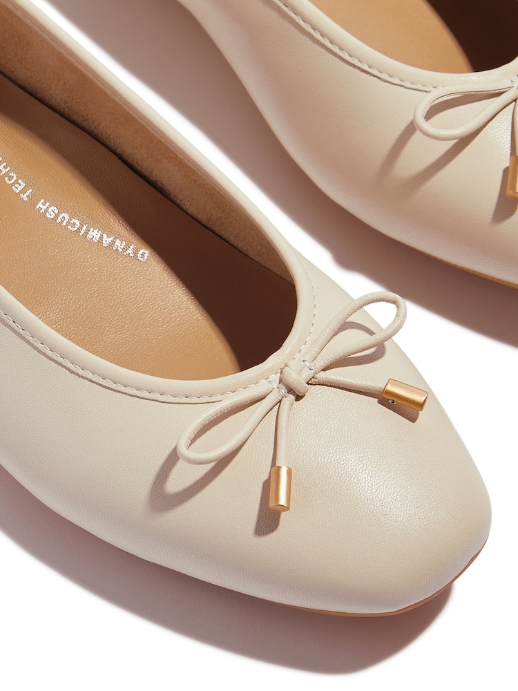 FitFlop Delicato Bow Soft Leather Ballet Flats - Image 5 of 5