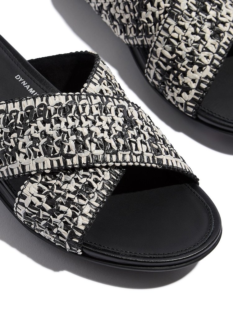 Negro - FitFlop Gracie Woven Cross Slides - Imagen 5 de 5 Negro - FitFlop Gracie Woven Cross Slides - Imagen 5 de 5