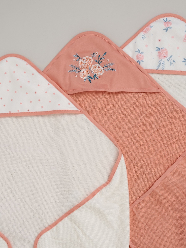 Snuggle Tots Pink Wash Cloths Hooded Towels 3 Pack - Image 2 of 4