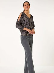 Roman Metallic Sparkle Floral Print V-Neck Banded Hem Top - Image 2 of 5
