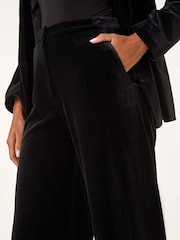 Roman Black Velvet Wide Leg Pocket Stretch Trousers - Image 5 of 5