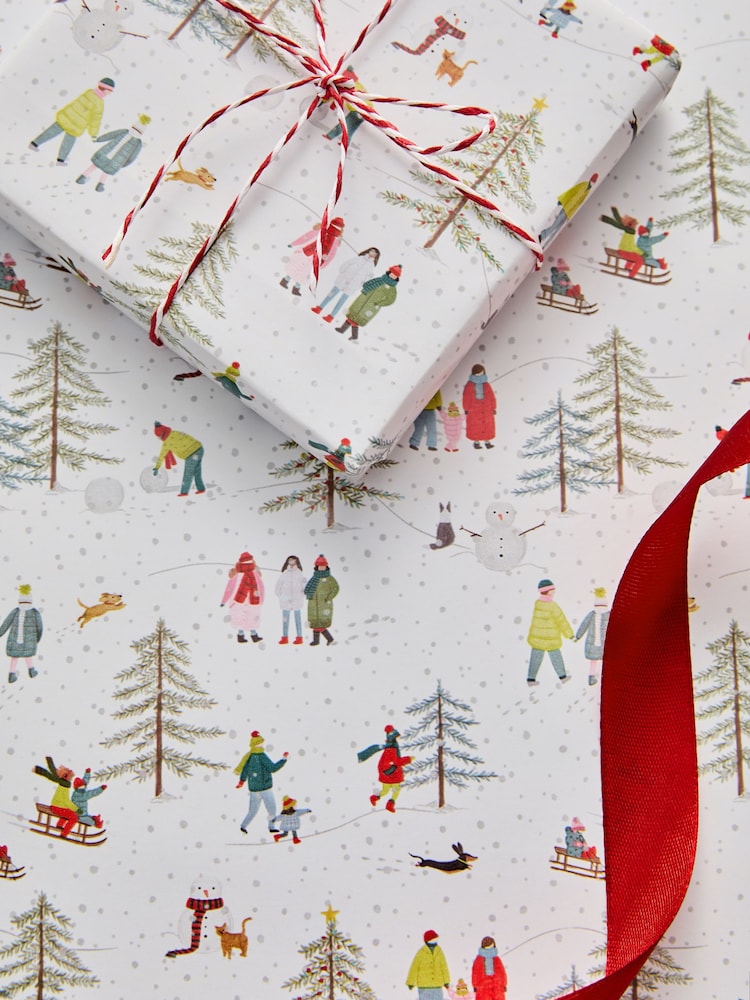 Tree Scene Standard Width, 15m Christmas Wrapping Papers - Image 1 of 4