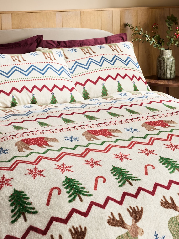 Natural Bertie and Moose Christmas Fleece Duvet Cover and Pillowcase Set - Image 2 of 4