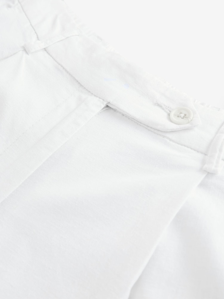 White Linen Rich Boy Shorts - Image 5 of 5 White Linen Rich Boy Shorts - Image 5 of 5