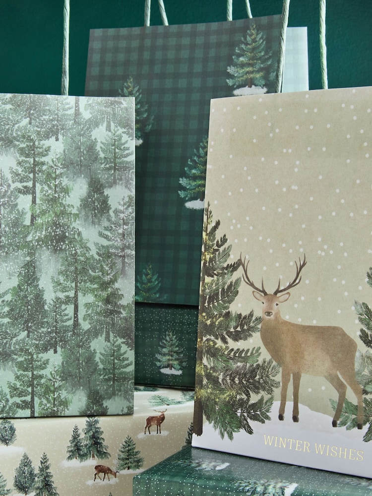 Alpine Forest Christmas 6 Pack Gift Bags - Image 2 of 3