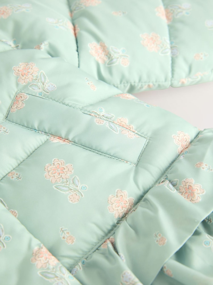 Verde salvia - Shower Resistant Padded Coat With Frill Hem (3mths-7yrs) - Imagen 11 de 11 Verde salvia - Shower Resistant Padded Coat With Frill Hem (3mths-7yrs) - Imagen 11 de 11