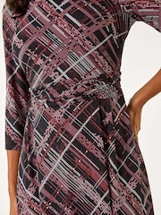 Roman Red Abstract Linear Tea Dress - Image 5 of 5