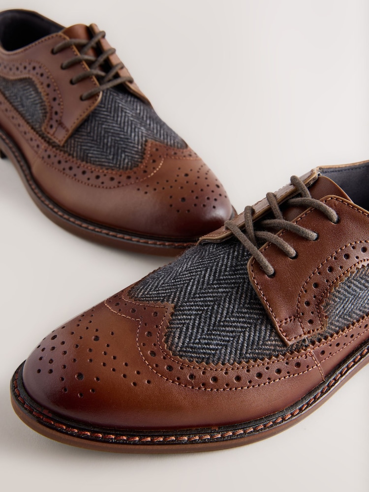 Tan Brown Herringbone Detail Standard Fit (F) Leather Laceup Brogue Shoes - Image 3 of 5