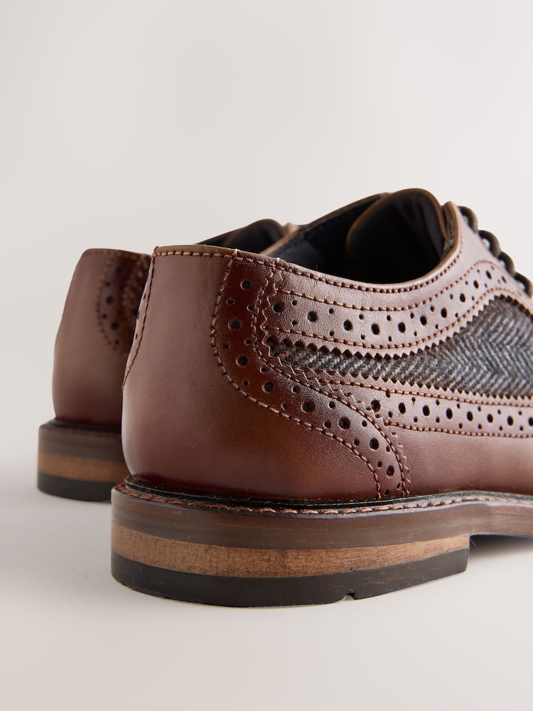 Tan Brown Herringbone Detail Standard Fit (F) Leather Laceup Brogue Shoes - Image 4 of 5