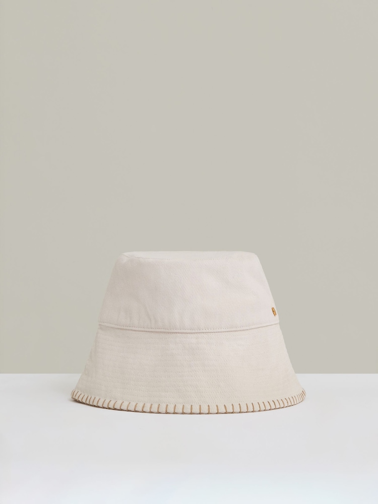 Reiss Off White Winnie Cotton Blanket-Stitch Bucket Hat - Image 1 of 4
