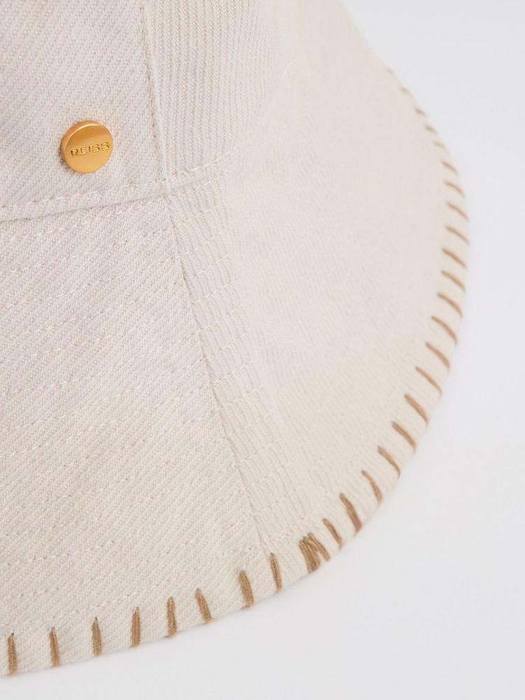 Reiss Off White Winnie Cotton Blanket-Stitch Bucket Hat - Image 4 of 4