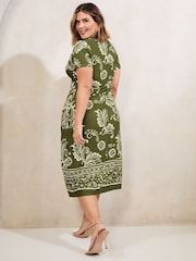 Khaki Green Curve Mixed Print Underbust Jersey Midi Dress - Image 4 of 4