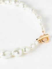 Oliver Bonas White Denise Faux Pearl T-Bar Statement Necklace - Image 3 of 3